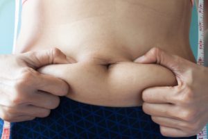 como reduzir a retenção de líquido